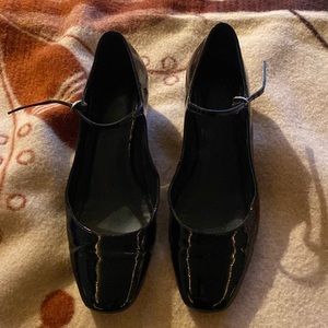 Doen Patent Leather Mary Janes 37.5